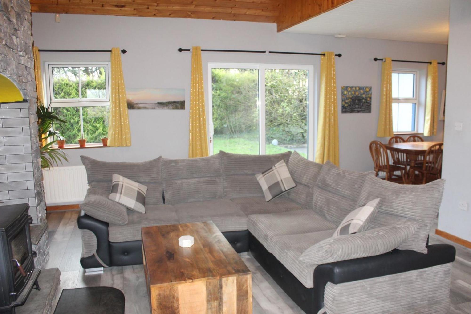 Riverside Cottage In The Burren Corofin  Exteriör bild